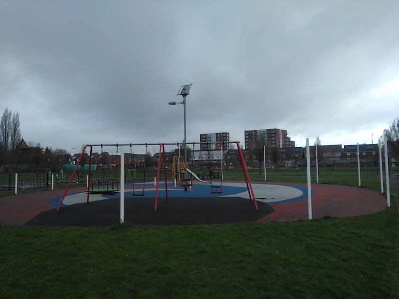 Green Grosvenor Park photo 2