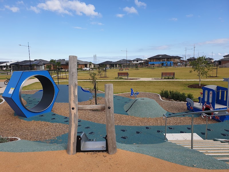 Grizzly Bear Park Playground photo 2