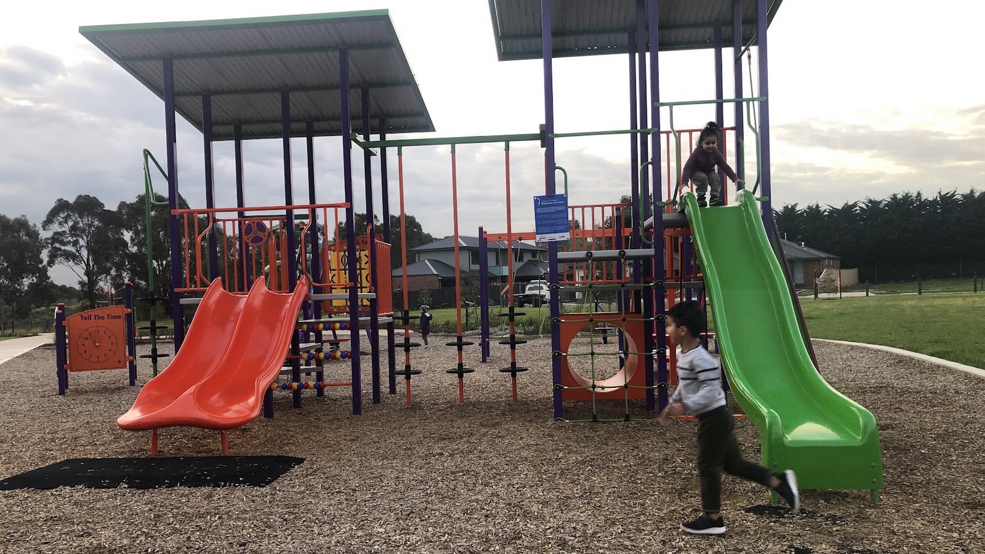 Hallcroft Road Playground photo 3
