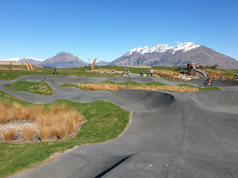 Hanley Park Playground photo 3