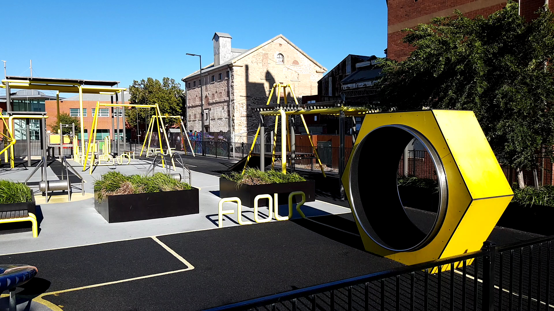 Hart's Mill Playground photo 3