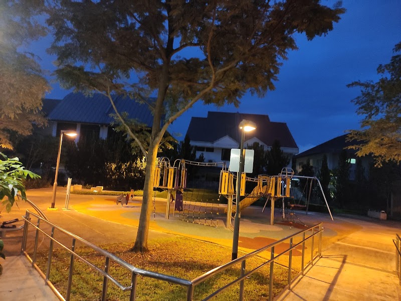 Haus Park Playground