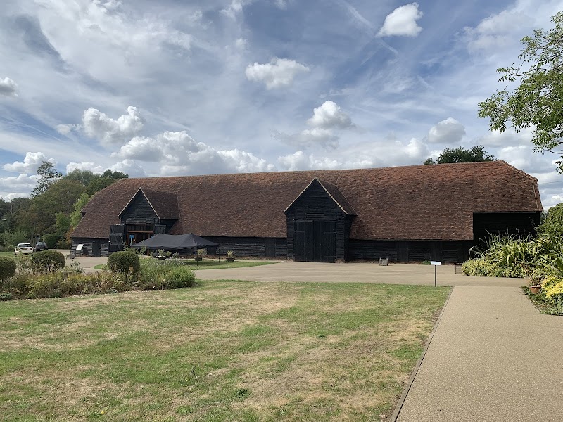 Headstone Manor and Museum photo 3