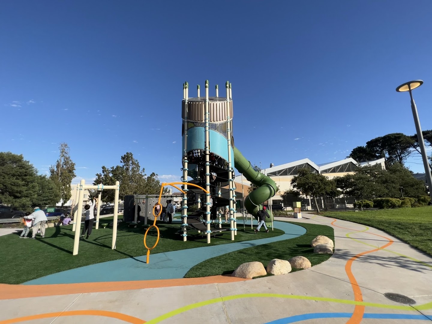 Herz Playground