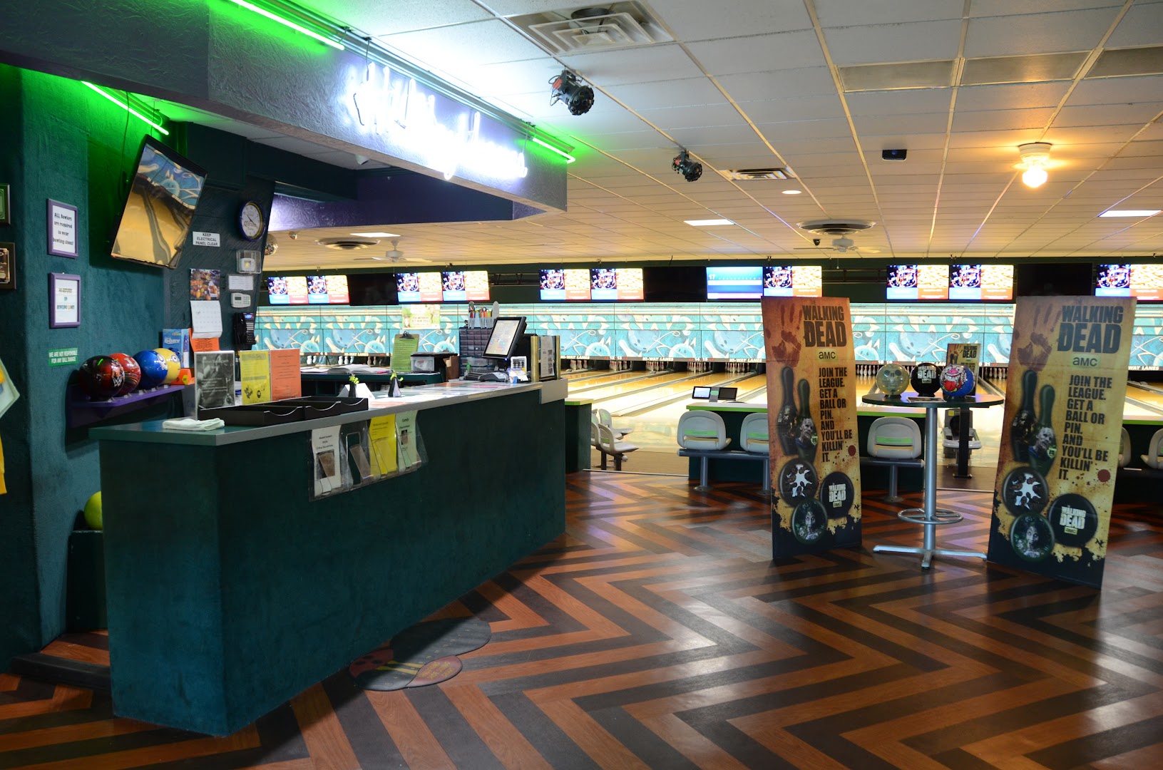 Hi-Way Lanes photo 2