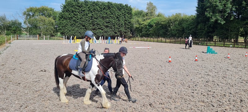 High Legh Riding Centre photo 2