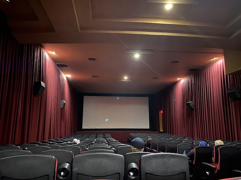 Highland Theatres photo 3