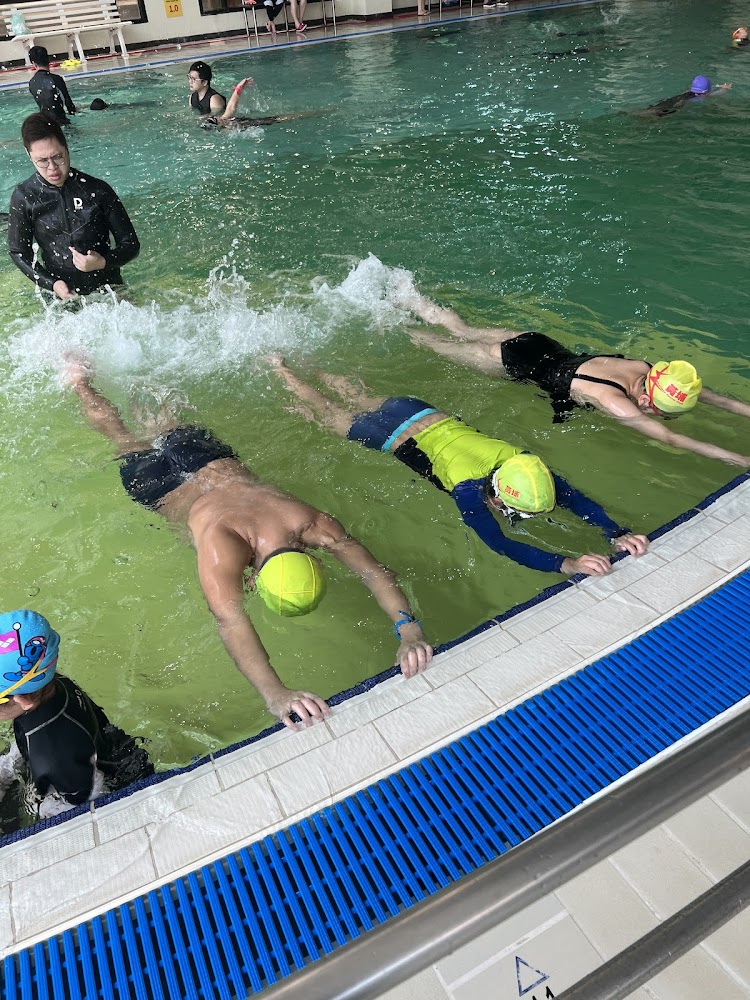 Ho Man Tin Swimming Pool photo 5