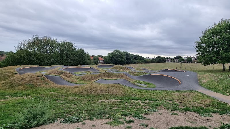 Hoblingwell Wood Recreation Ground photo 2
