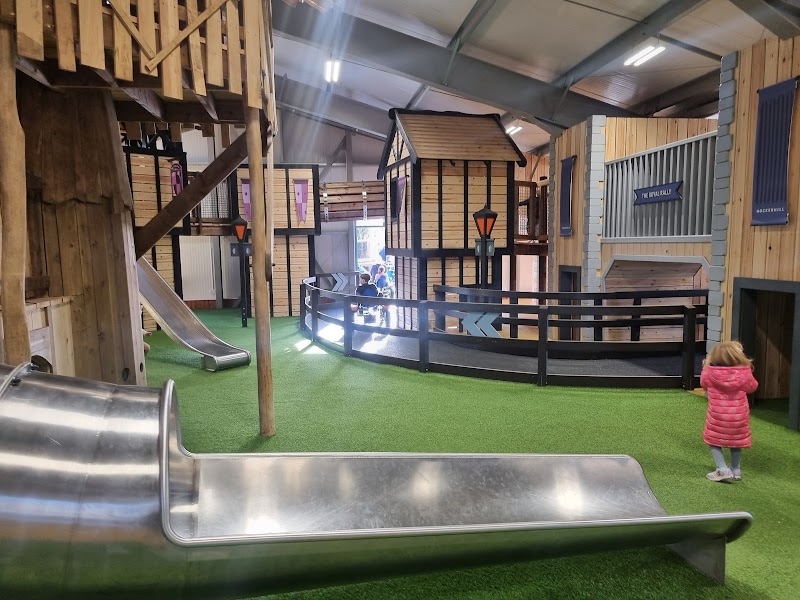 Hockerhill Adventure Playbarn