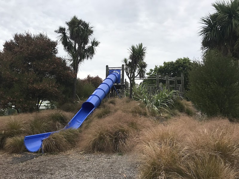 Holliss Reserve Playground