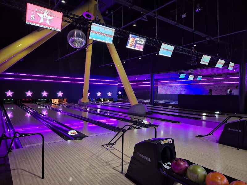 Hollywood Bowl at The O2 photo 3