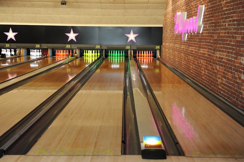 Hollywood Bowl Basildon photo 2