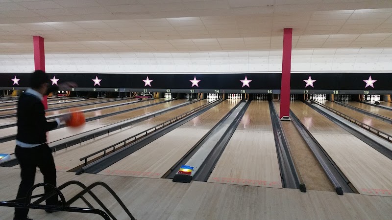 Hollywood Bowl Leeds photo 3