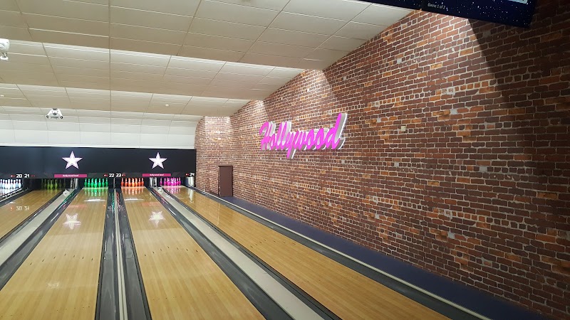 Hollywood Bowl Springfield Quay photo 3