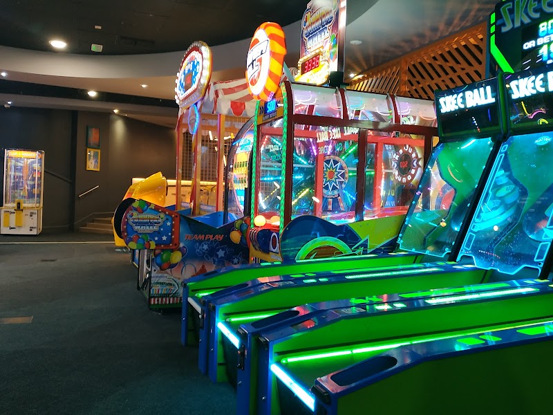 Hollywood Bowl Watford Woodside