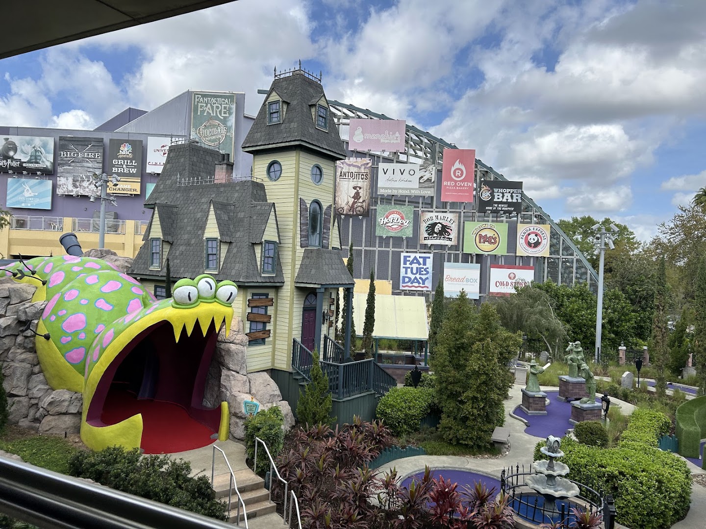 Hollywood Drive-In Golf