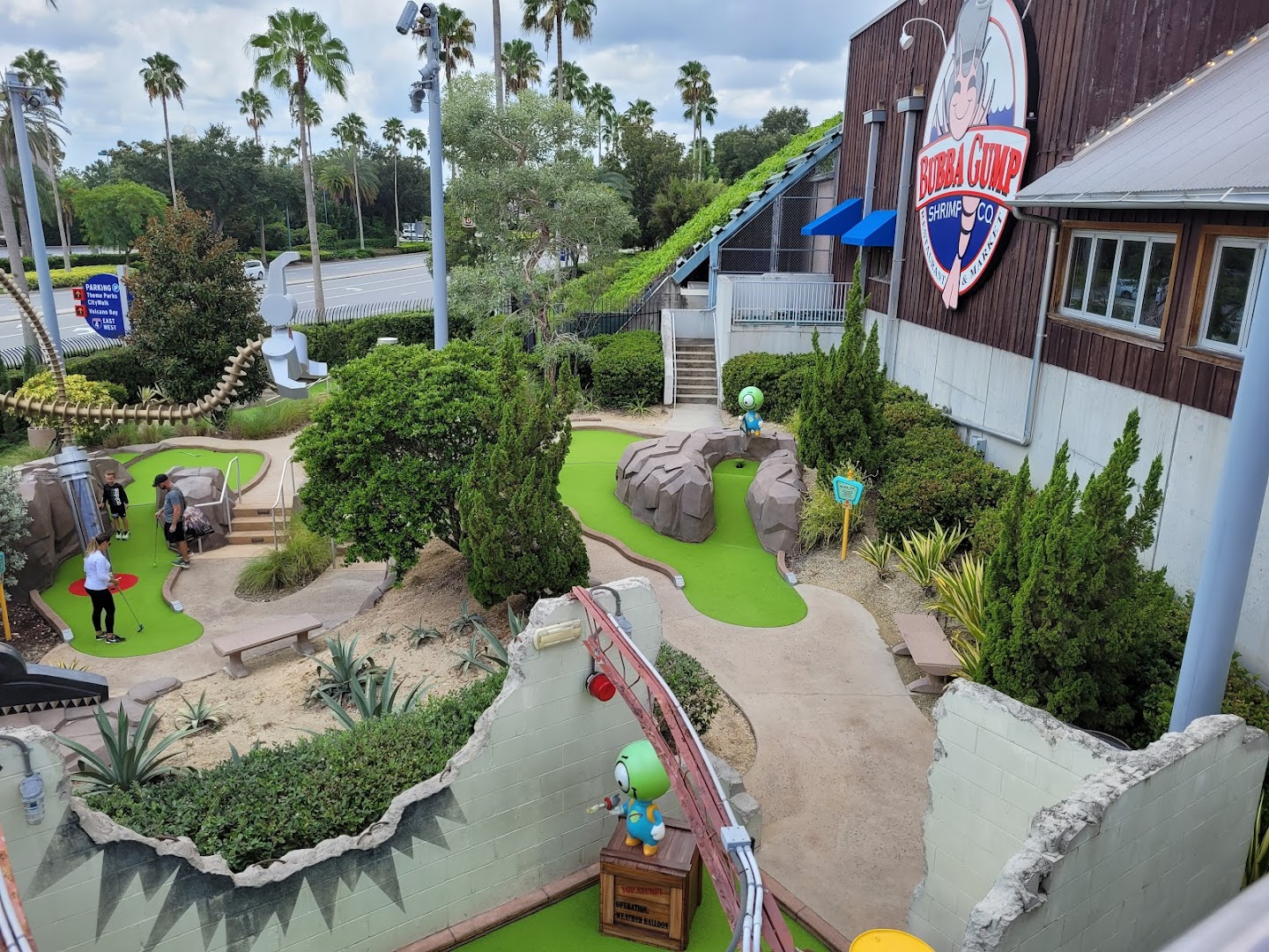 Hollywood Drive-In Golf photo 2