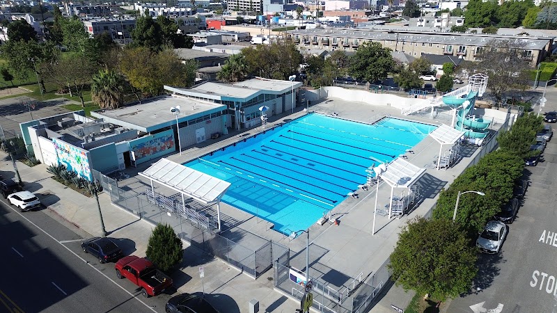 Hollywood Swimming Pool