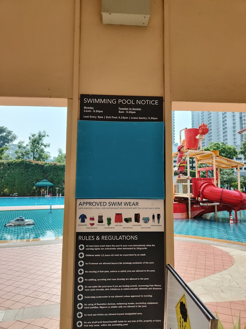 HomeTeam NS Swimming pool