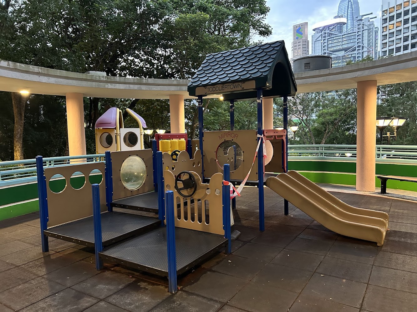 Hong Kong Park Childrens' Playground photo 4