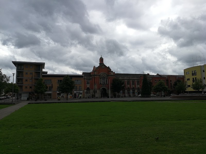 Hulme Park photo 2