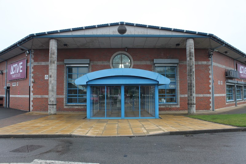 Hyde Leisure Pool photo 3