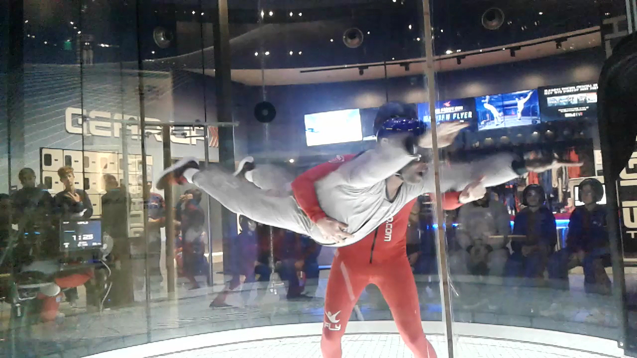 iFLY Indoor Skydiving - San Diego Mission Valley photo 2