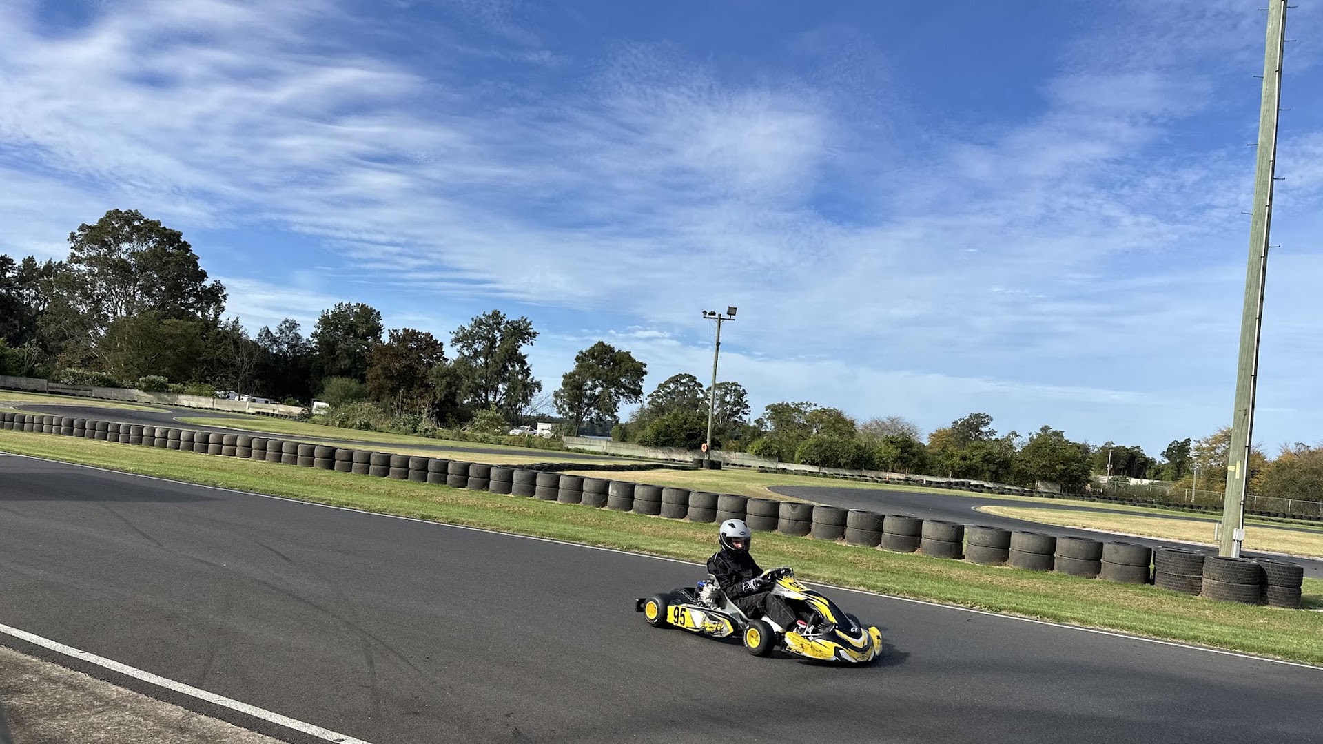 Indy 800 Kart Track photo 3
