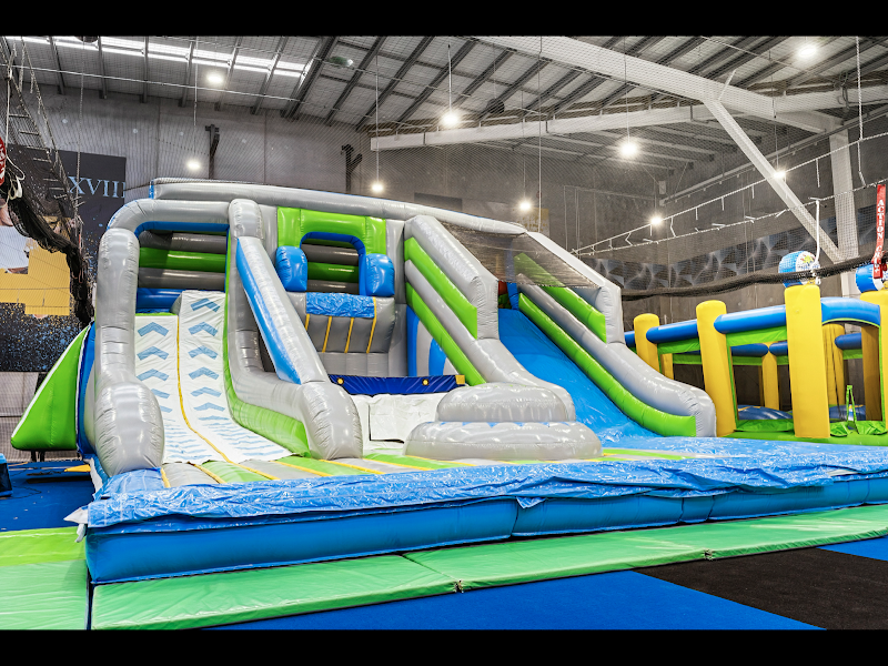 Inflatable World photo 2