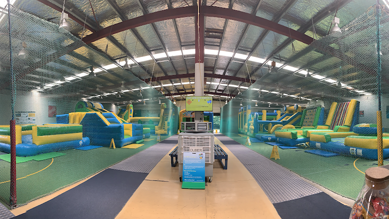 Inflatable World