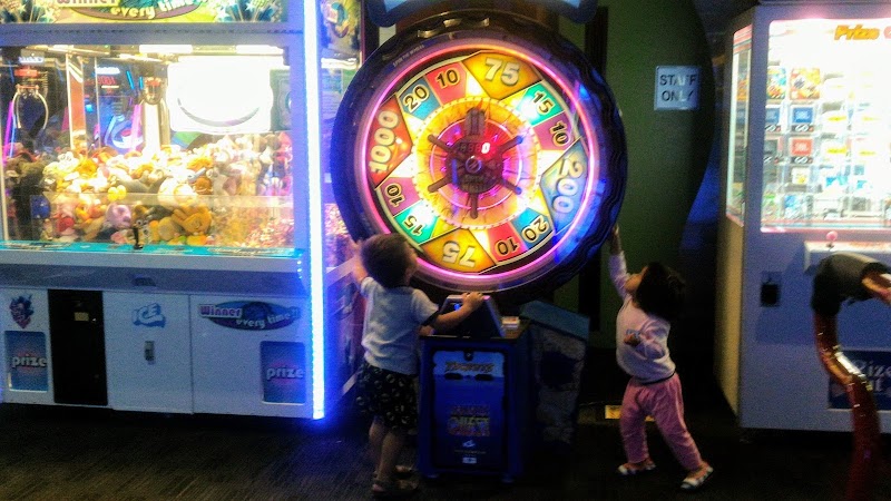 iPlay Broadway photo 2