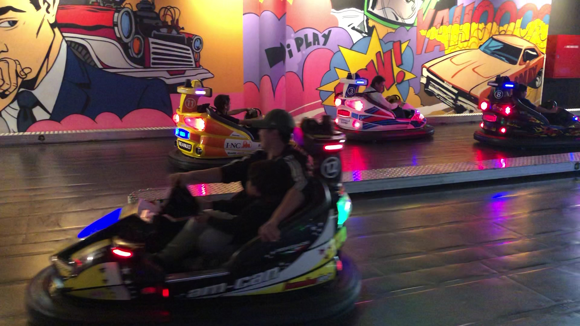 iPlay Carousel photo 2