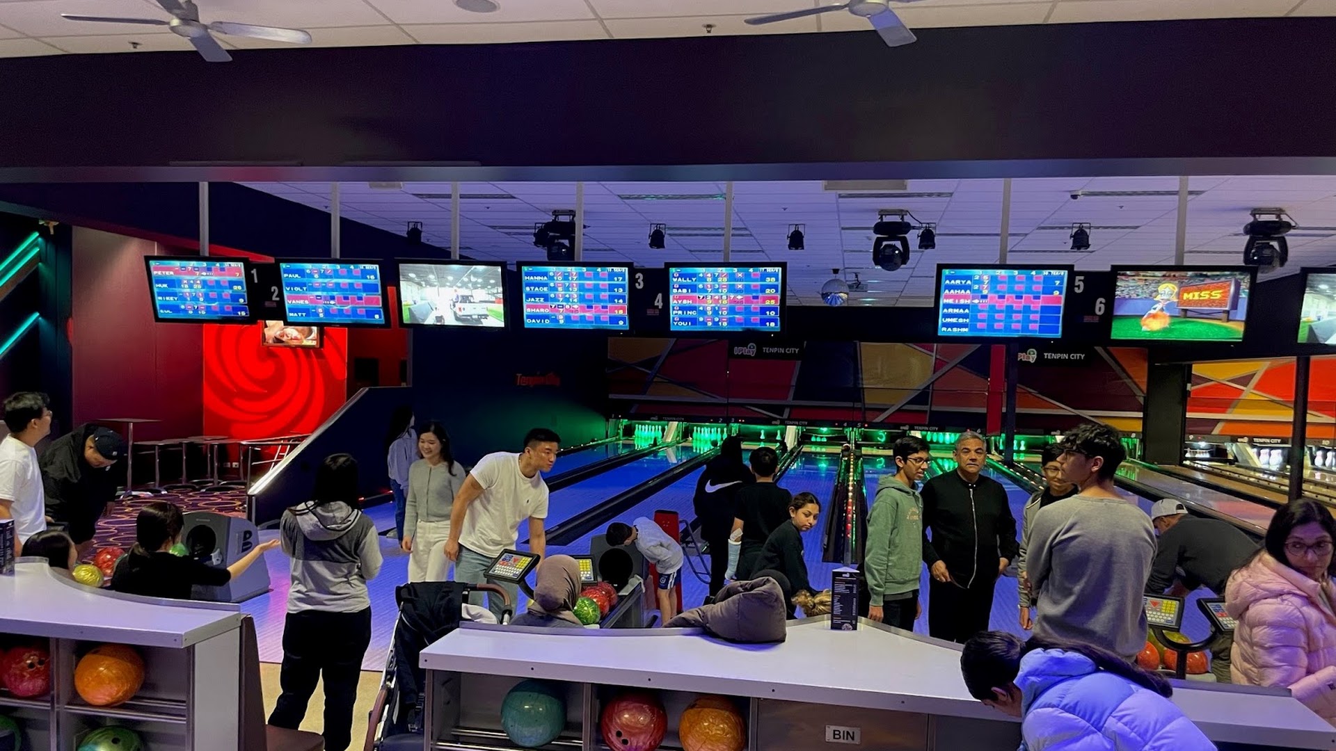 iPlay Tenpin City Lidcombe