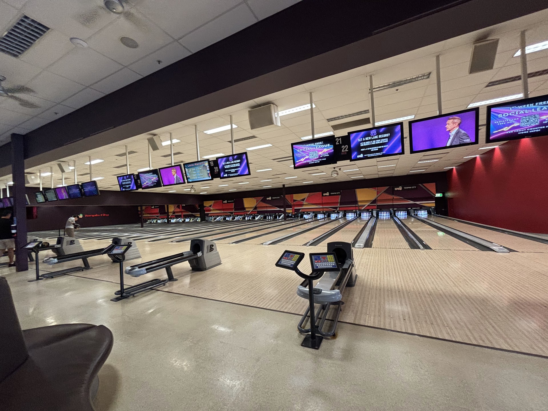 iPlay Tenpin City Lidcombe photo 2