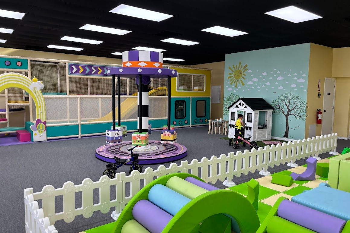 Jay & Zee Play Cafe