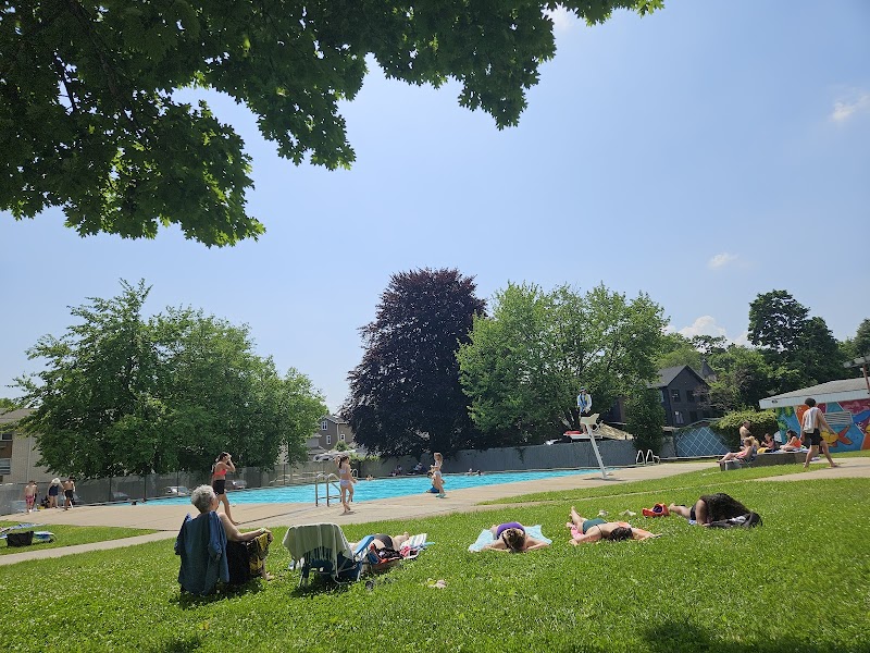 John B. Davis Municipal Pool photo 2