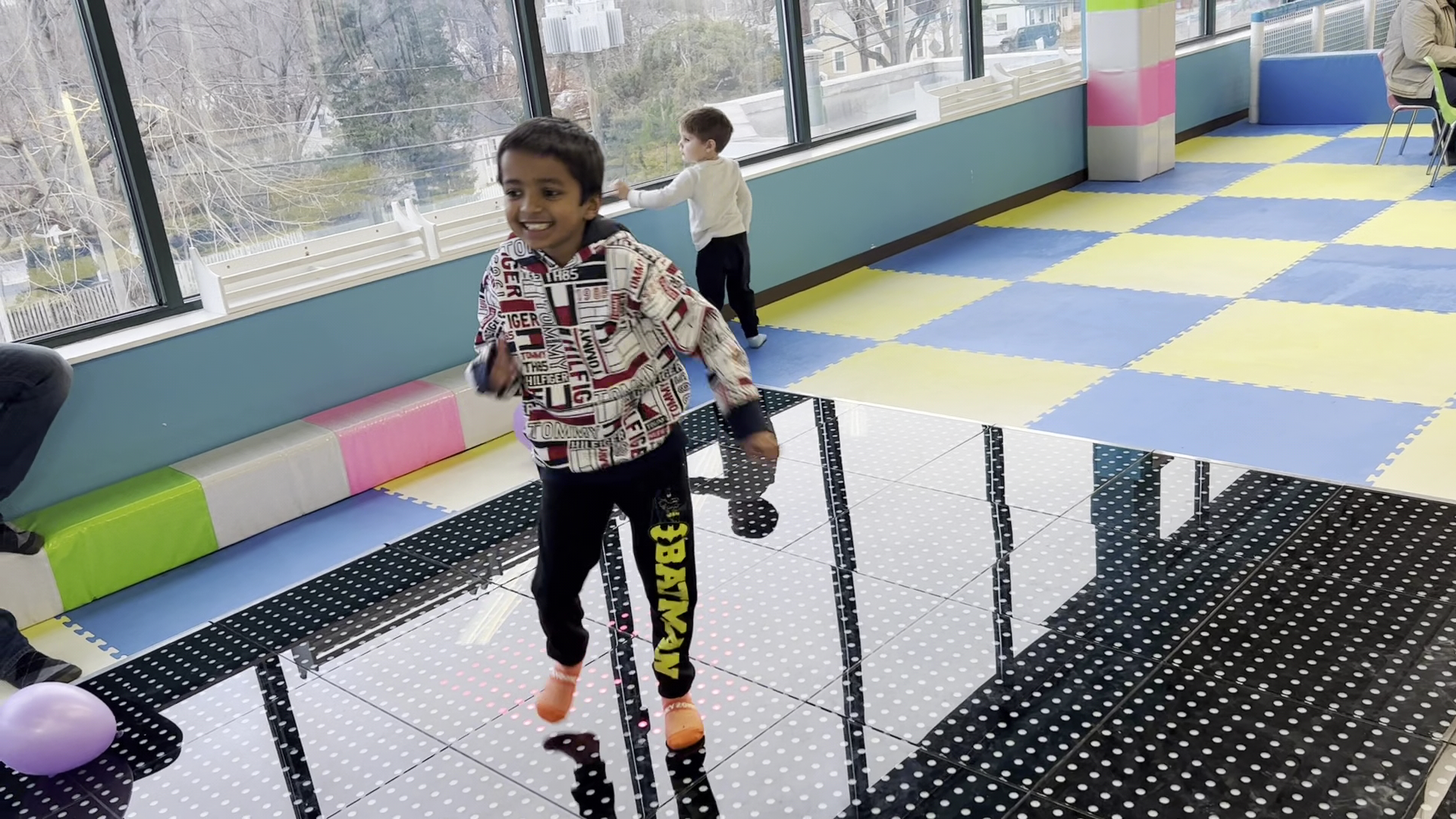 Jolly Yolly Kids Indoor Playground photo 2
