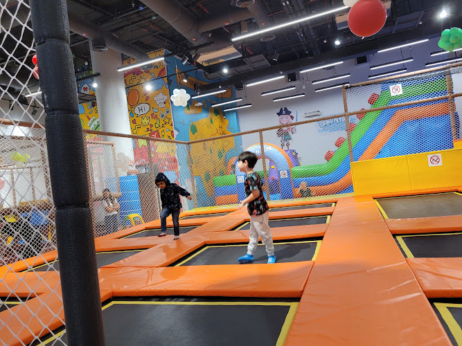 JUMP N FUN - Dubai Marina Mall