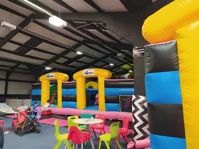 Jumparooz Inflatable Park photo 2