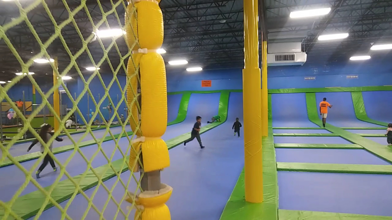 Jumping World photo 2