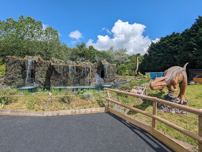 Jurassic Jungle Golf photo 2