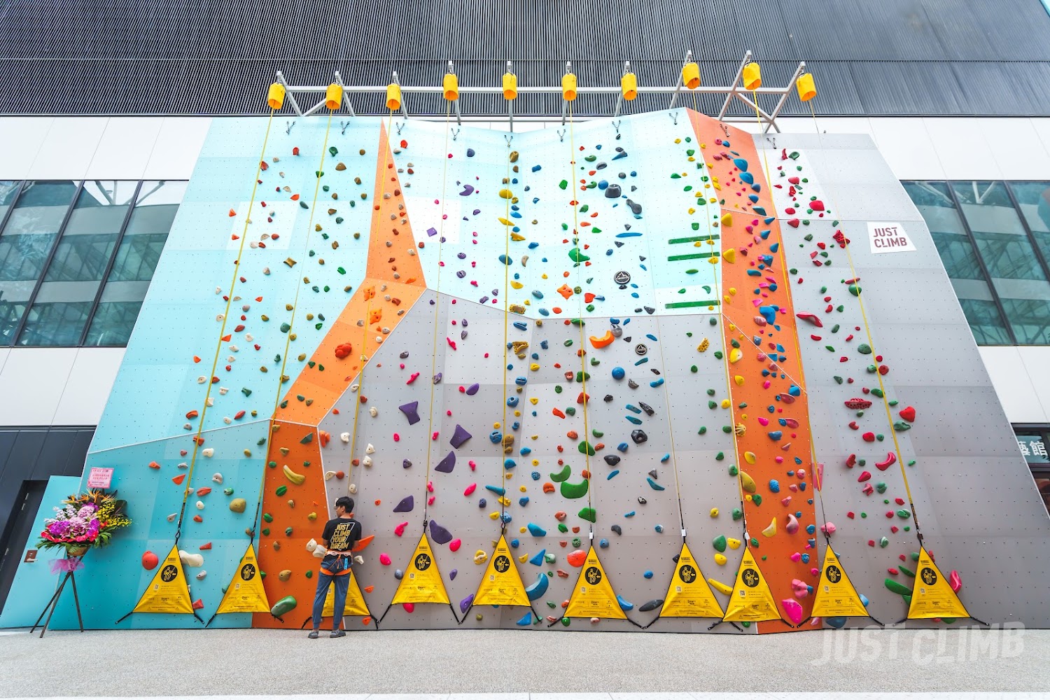 JUST CLIMB | Kai Tak photo 2