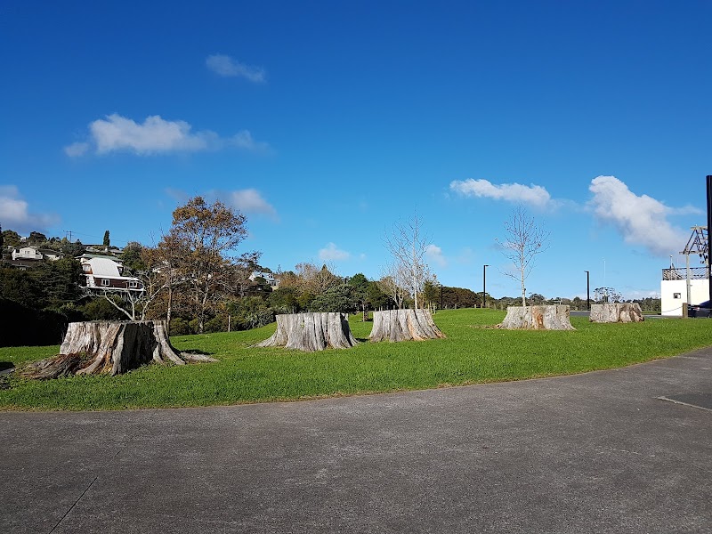 Ōkaurirahi / Ceramco Park photo 3
