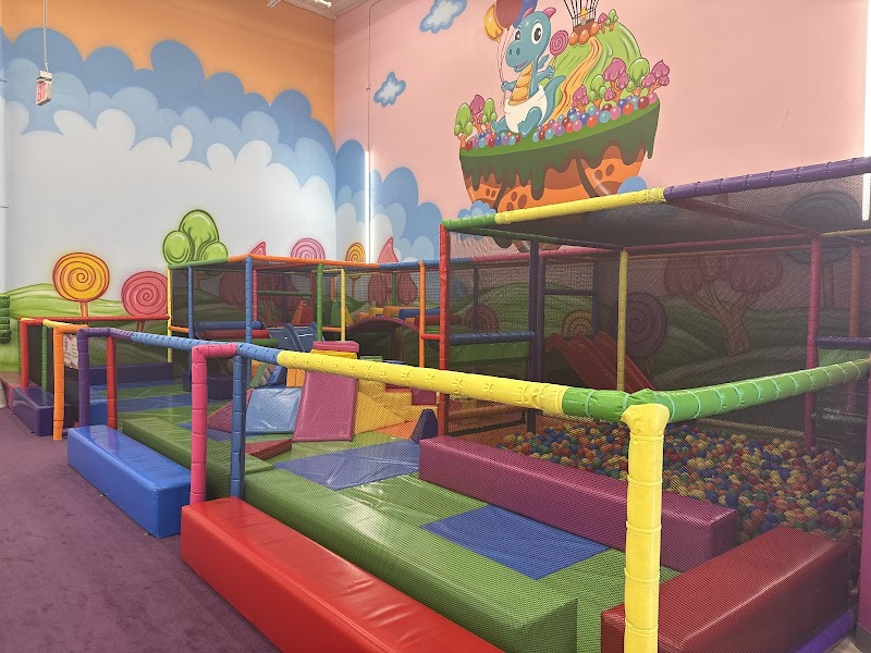 Kids Empire Phoenix Laveen photo 2