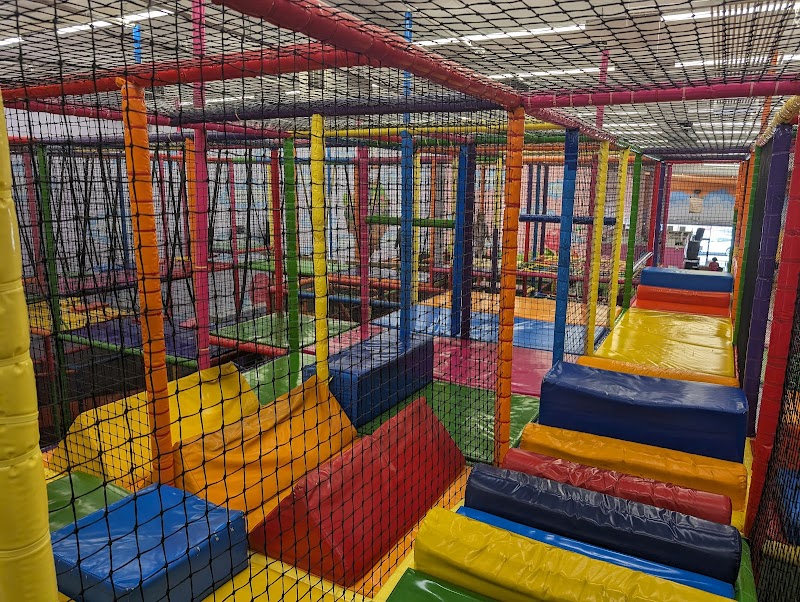Kids Empire Woodland Hills photo 2