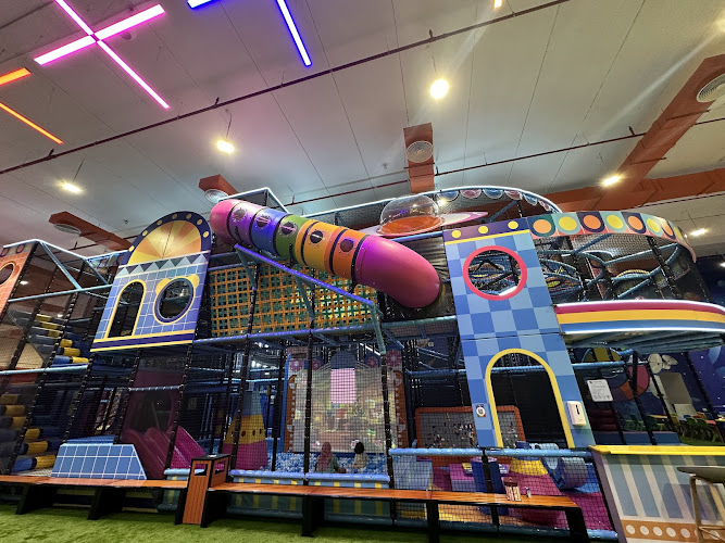 Kids Nation My Town Center Mbz