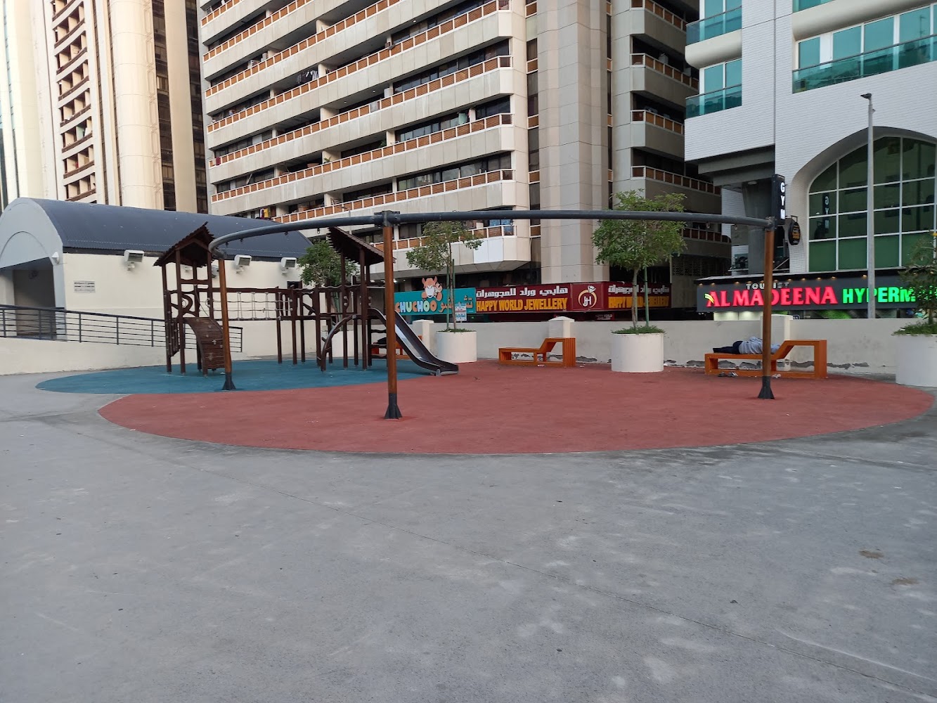Kids play park