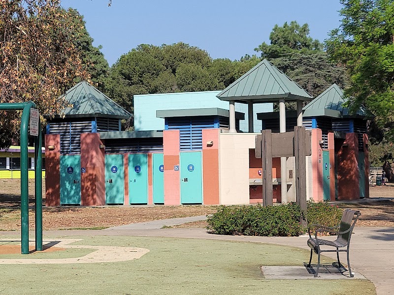 Kids Playground With Restroom Facilities photo 2