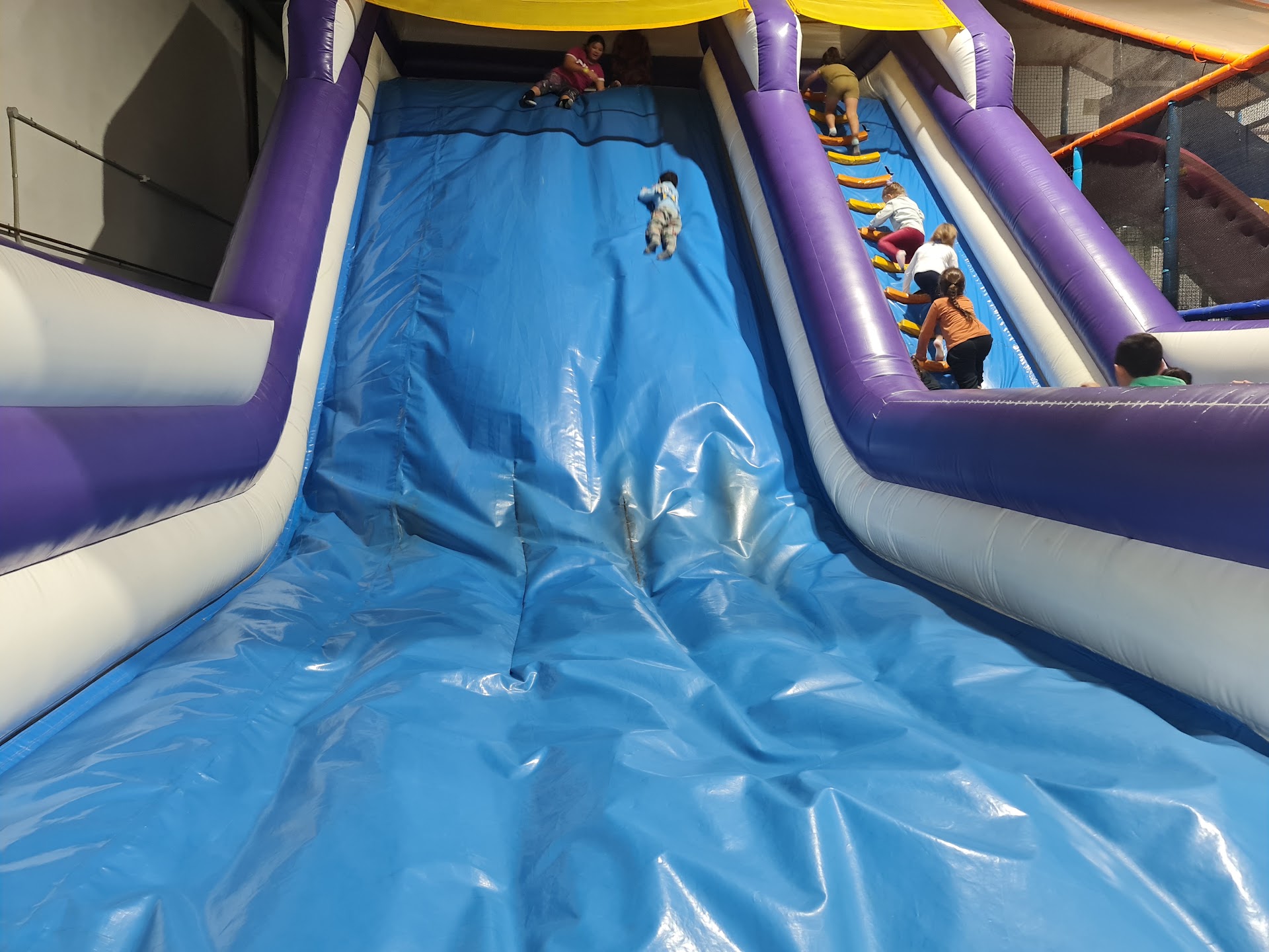 Kids World Adventure Playland & Cafe - Bankstown photo 3